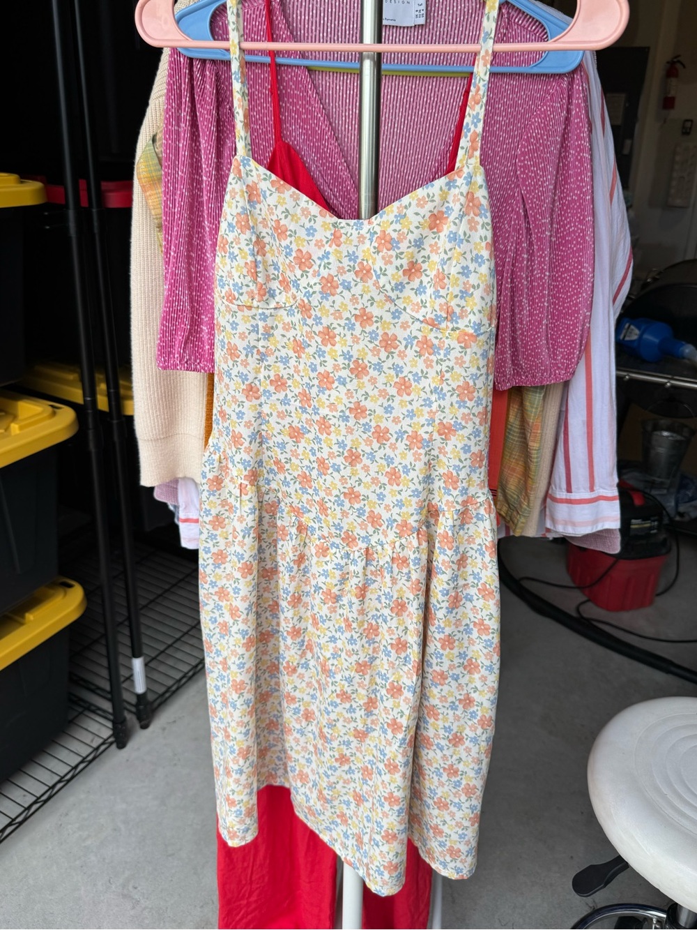 romwe floral dress with zip back, cute dainty summer style and pattern
